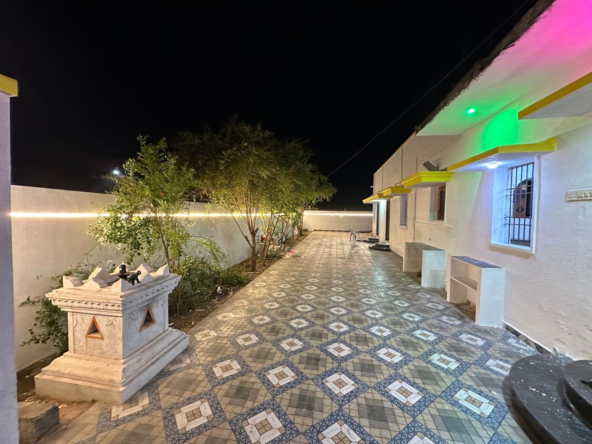 Arunachala Sashwin Guest House Тіруваннамалай Екстер'єр фото